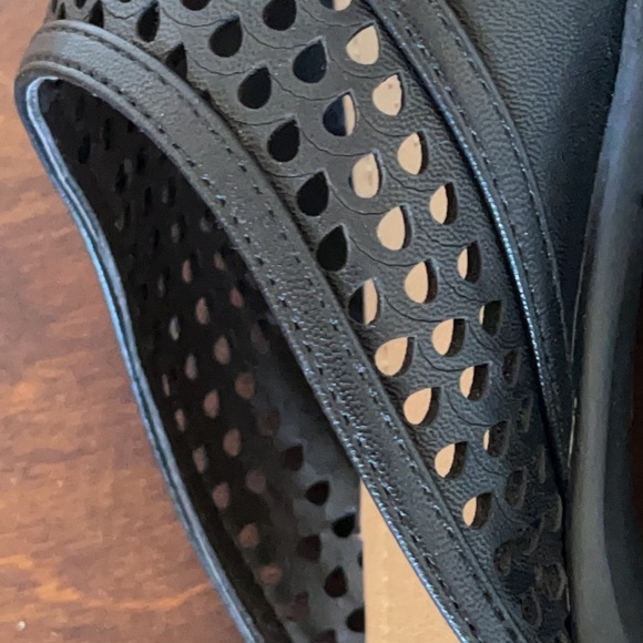 Comfort View Black Slides Size 8 Wide - Picture 11 of 11